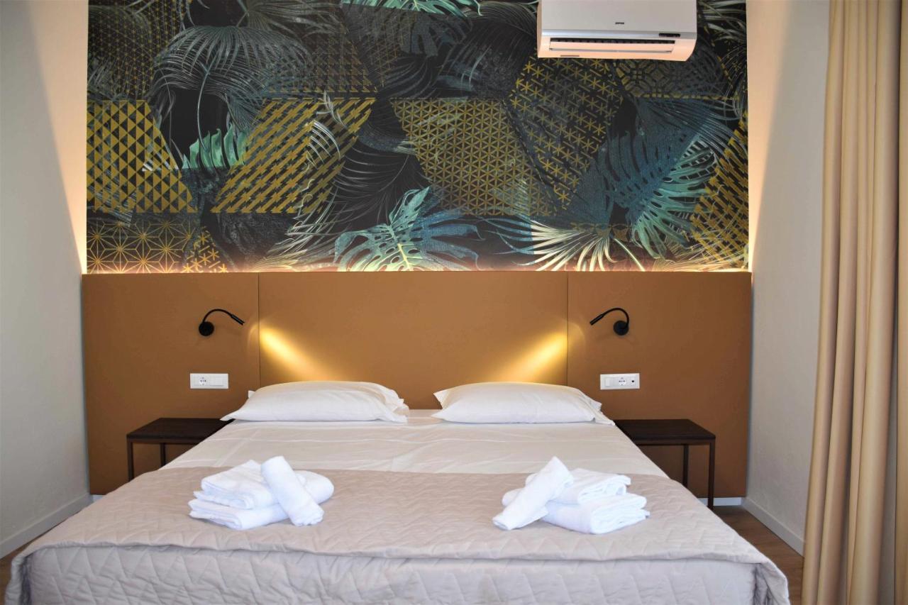 Hotel Suez Lido di Jesolo Bagian luar foto